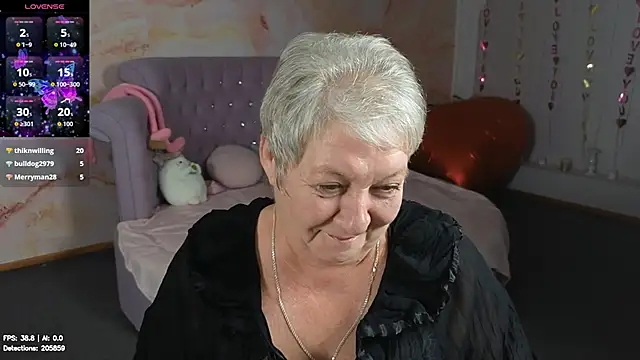 Poppy_Pulsen Live XXX chat