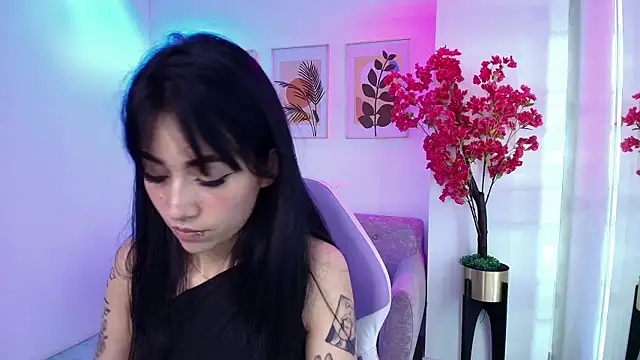Rainy_doll: онлайн-секс-чат