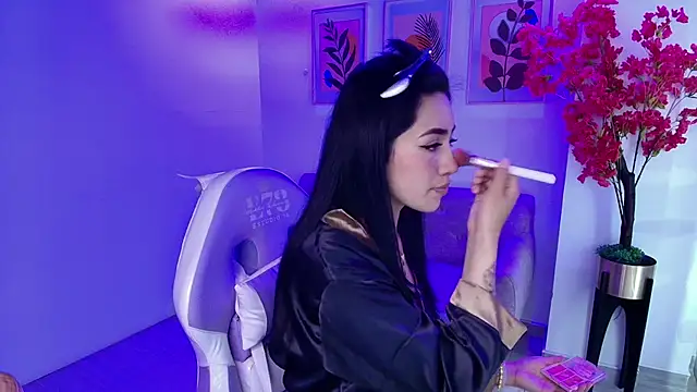 Chat +18 de Rainy_doll ao vivo