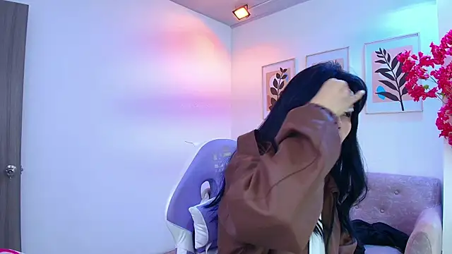 צ'אט XXX בשידור חי של Rainy_doll