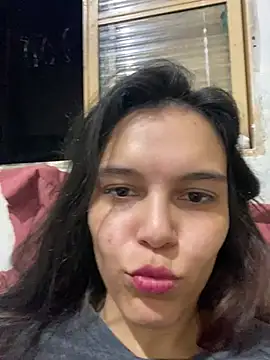 Show de Freya1104 na webcam