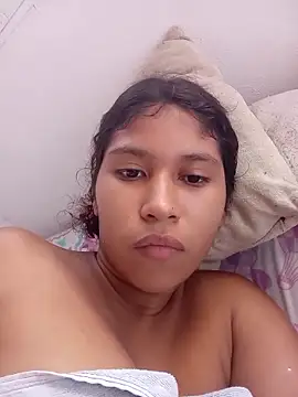 Sea_Hot Adlı Modelin Canlı XXX Sohbeti