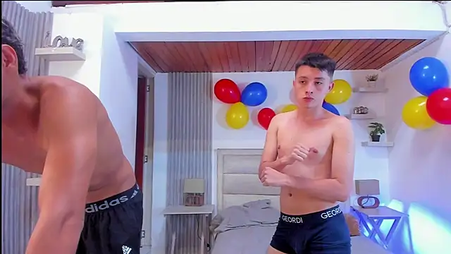 Seductive_BoysW Show Webcam