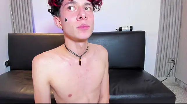 Pokazy przed kamerką – Seductive_BoysW