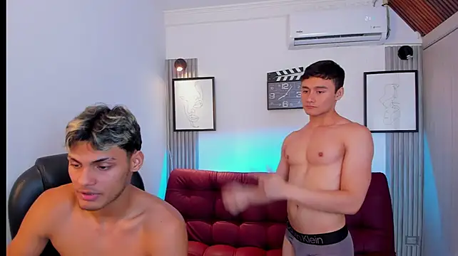 Seductive_BoysW Adlı Modelin Web Kamerası Şovu
