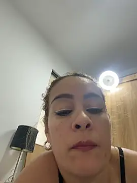 Natigoonzalez's Webcam Show