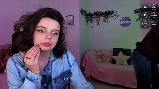 mia_mooon_ webkamerás műsora