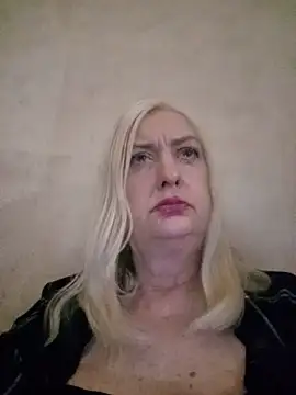 Julia20X Adlı Modelin Web Kamerası Şovu