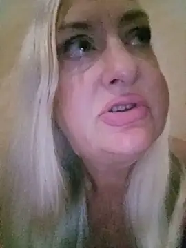 Julia20X Show in webcam