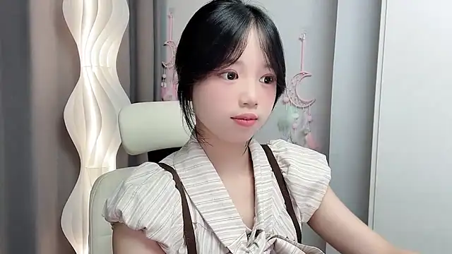 Yanys521's Live XXX Chat