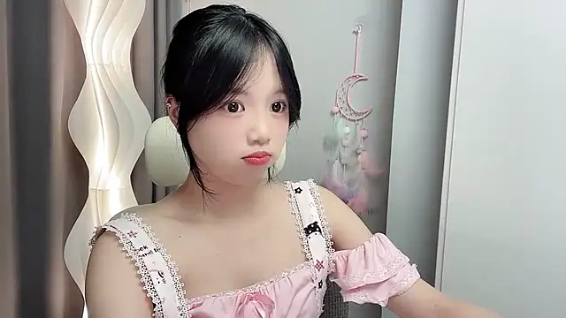 Yanys521's Live XXX Chat