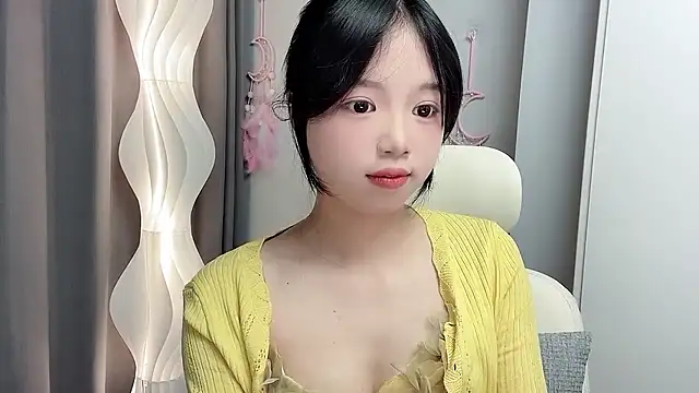 XXX chat uživo modela Yanys521