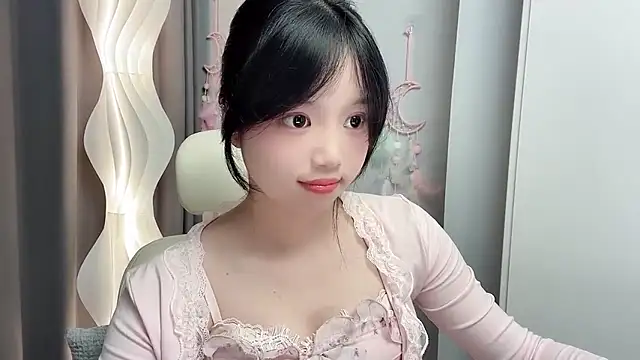 Yanys521's Live XXX Chat