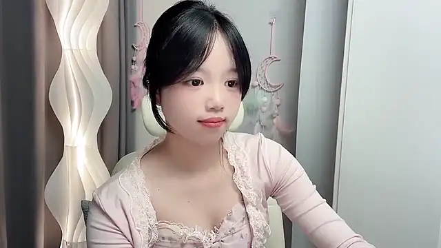 Yanys521's Live XXX Chat