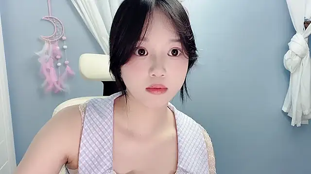 Yanys521's Live XXX Chat