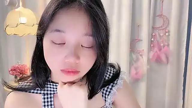 Yanys521 即時 XXX 聊天