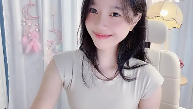 XXX chat uživo modela Yanys521