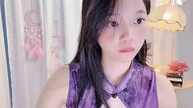 Yanys521's Live XXX Chat