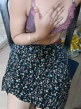 Baby-Doll_ 라이브 XXX 채팅