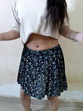 دردشة Baby-Doll_ الجنسية المباشرة