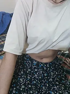 Baby-Doll_ Show in webcam
