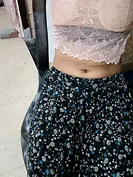 Baby-Doll_n Webbikameraesitys
