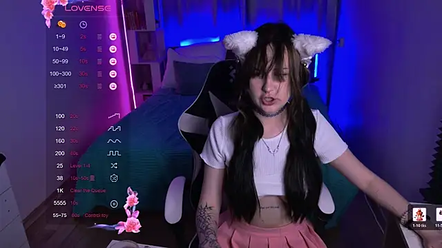 Chat +18 de karinahili ao vivo