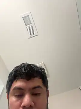 Show modela Joemyl_99 na web-kameri