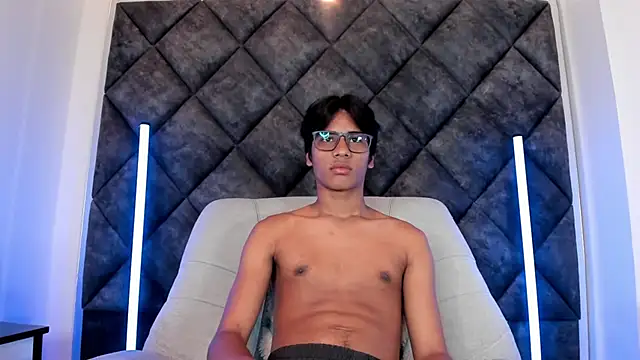 Chatroom XXX en direct de LiamKron