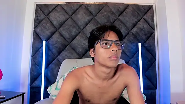 عرض كام LiamKron
