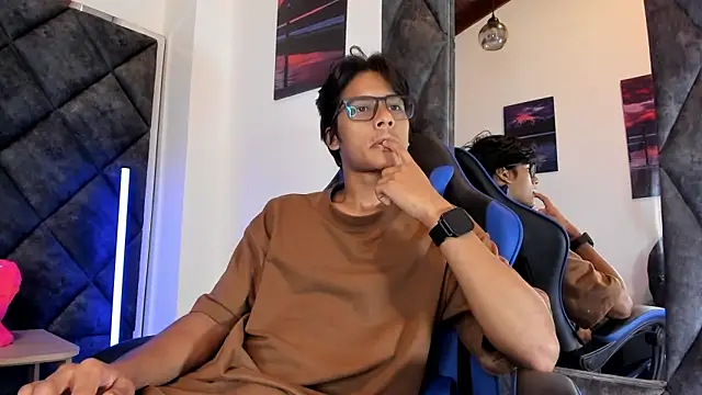 LiamKron's Webcam Show