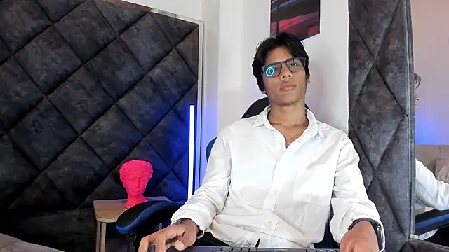LiamKron Show in webcam