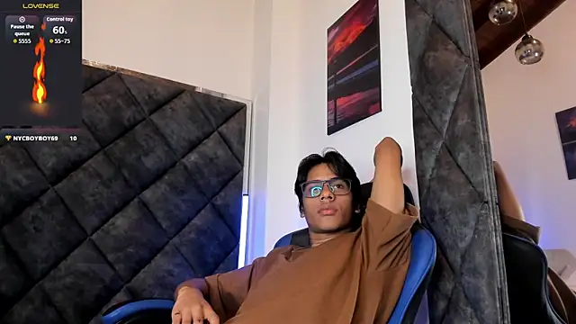 LiamKron 网络视讯表演