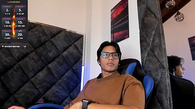 LiamKron 网络视讯表演