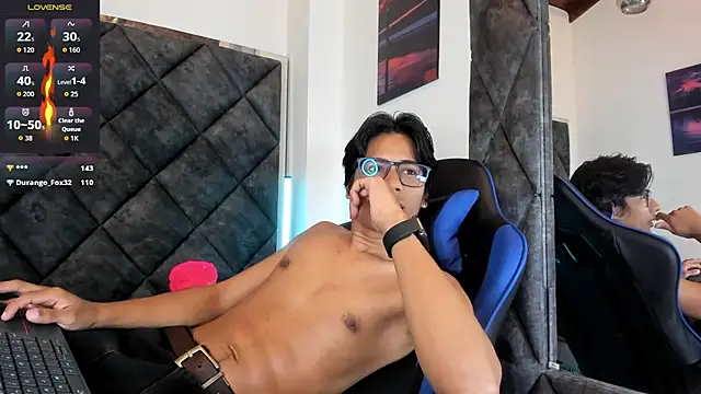 LiamKron Pertunjukan Webcam