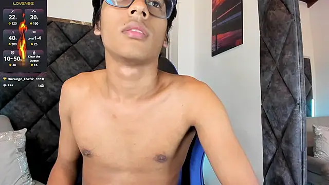 LiamKron Pertunjukan Webcam