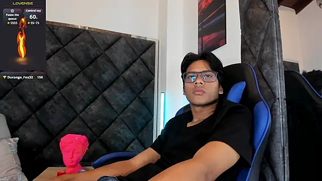 LiamKron 网络视讯表演