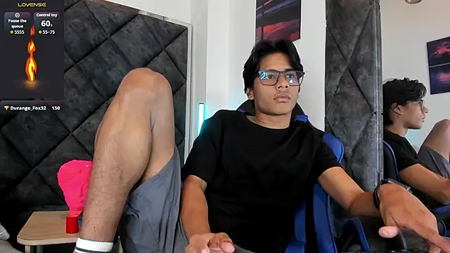 LiamKron 网络视讯表演