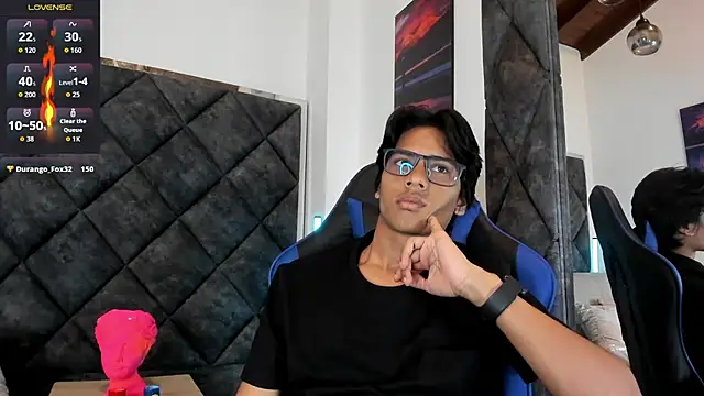 LiamKron Pertunjukan Webcam