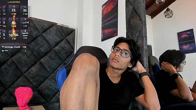 LiamKron Pertunjukan Webcam