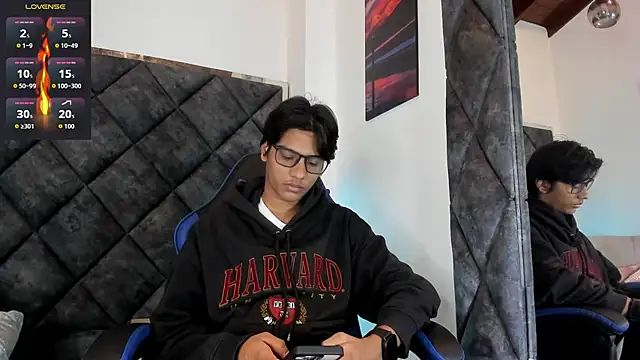 LiamKron Pertunjukan Webcam