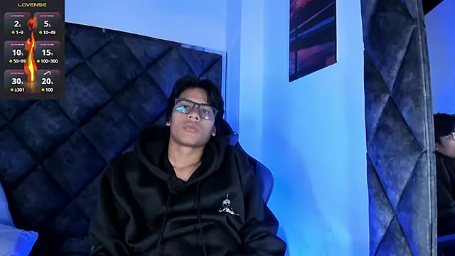 LiamKron webcam show