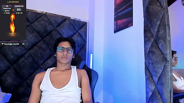 LiamKron Pertunjukan Webcam