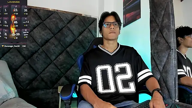 LiamKron Adlı Modelin Web Kamerası Şovu