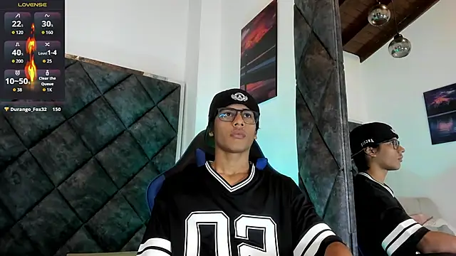 LiamKron Pertunjukan Webcam