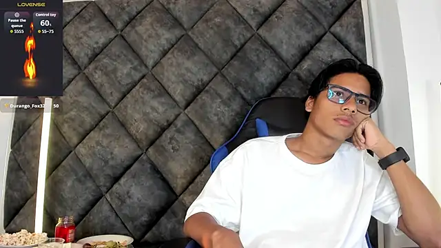 LiamKron Show Webcam
