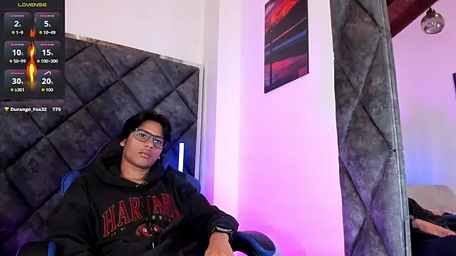 LiamKron webcam show