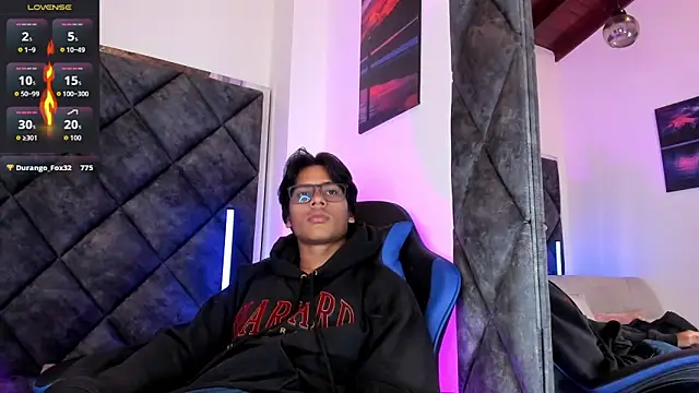 LiamKron's Webcam Show
