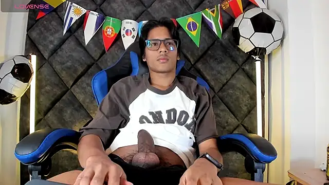 LiamKron Webcam Show