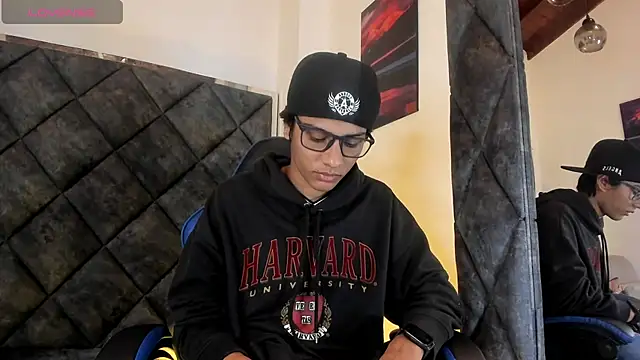LiamKron 网络视讯表演